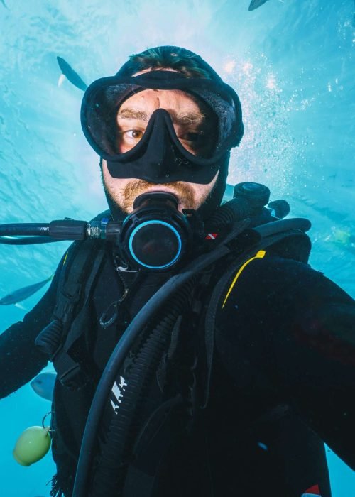 selfie of a scubadiver in the great barrier reef selfie of a scubadiver in the great barrier reef